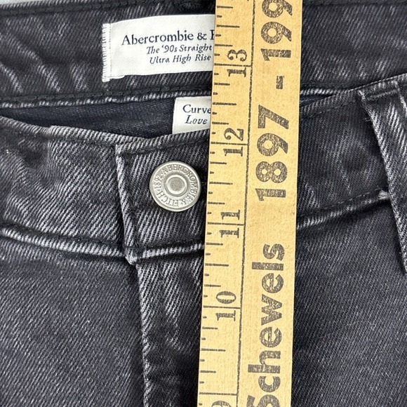 NWT Abercrombie Fitch 90s Straight Ultra High‎ Rise Jeans Denim/Leather  31/12s - Picture 9 of 14